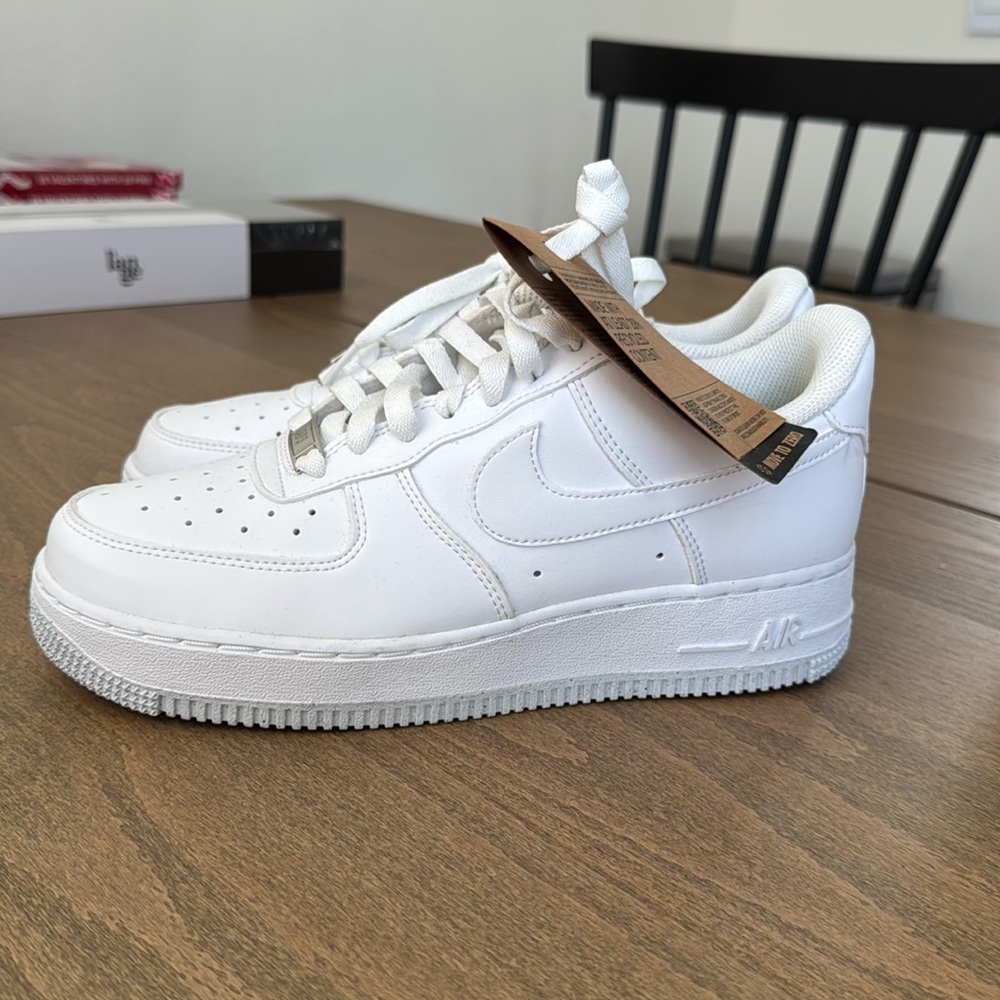 Women’s Nike Air Force 1